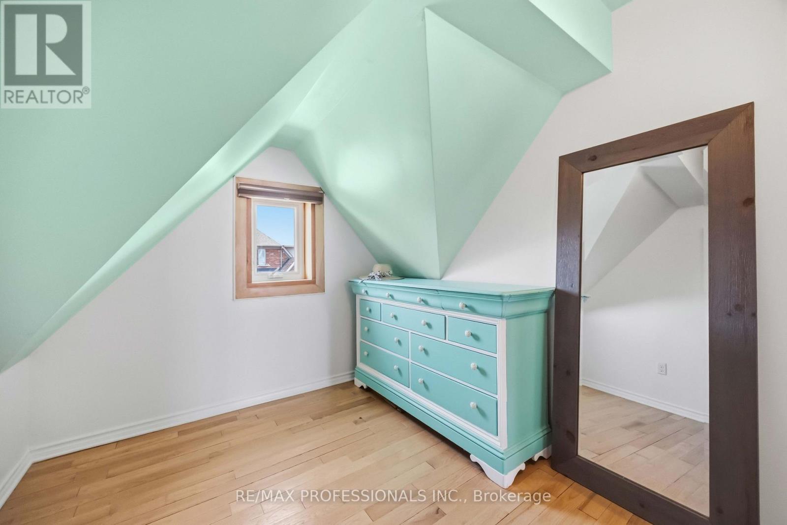 26 Abraham Welsh Road, Toronto, Ontario  M9M 0B7 - Photo 24 - W13764492