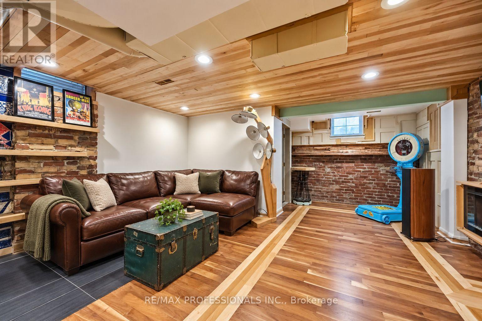 26 Abraham Welsh Road, Toronto, Ontario  M9M 0B7 - Photo 26 - W13764492