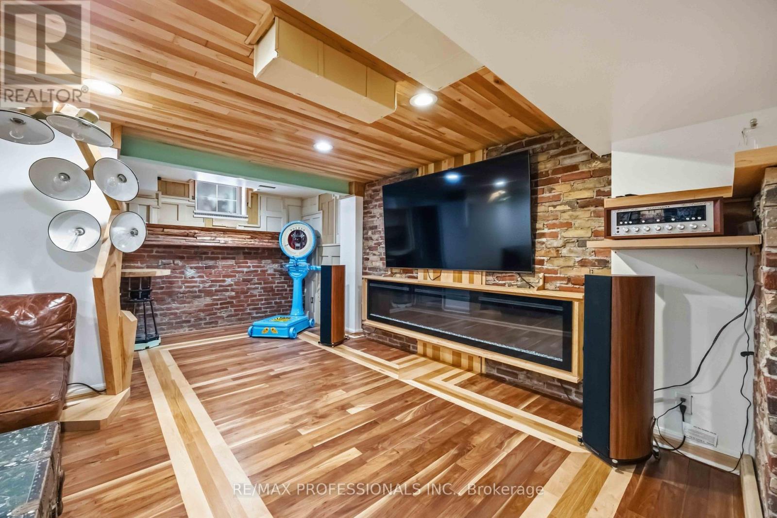 26 Abraham Welsh Road, Toronto, Ontario  M9M 0B7 - Photo 27 - W13764492