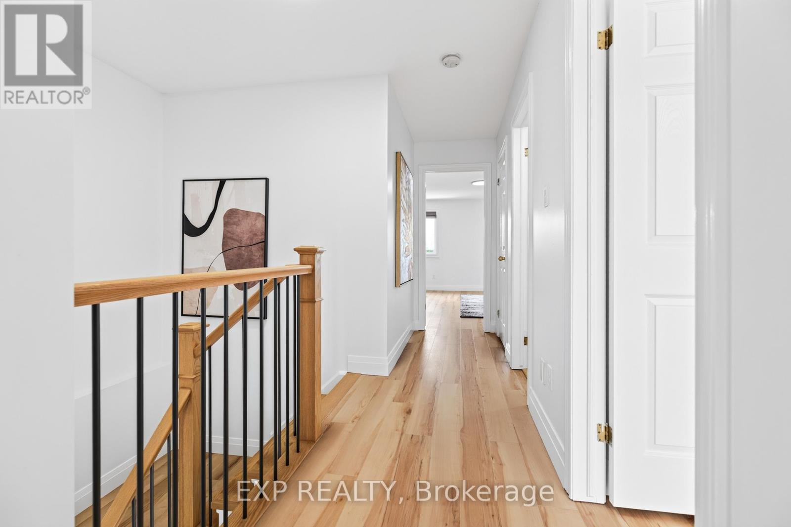 1319 Bonnie Court, Burlington, Ontario  L7R 5A2 - Photo 20 - W13764502