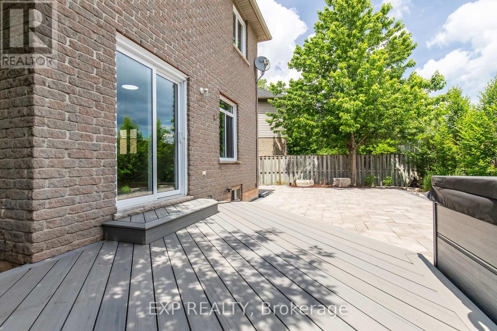 1319 Bonnie Court, Burlington, Ontario  L7R 5A2 - Photo 41 - W13764502