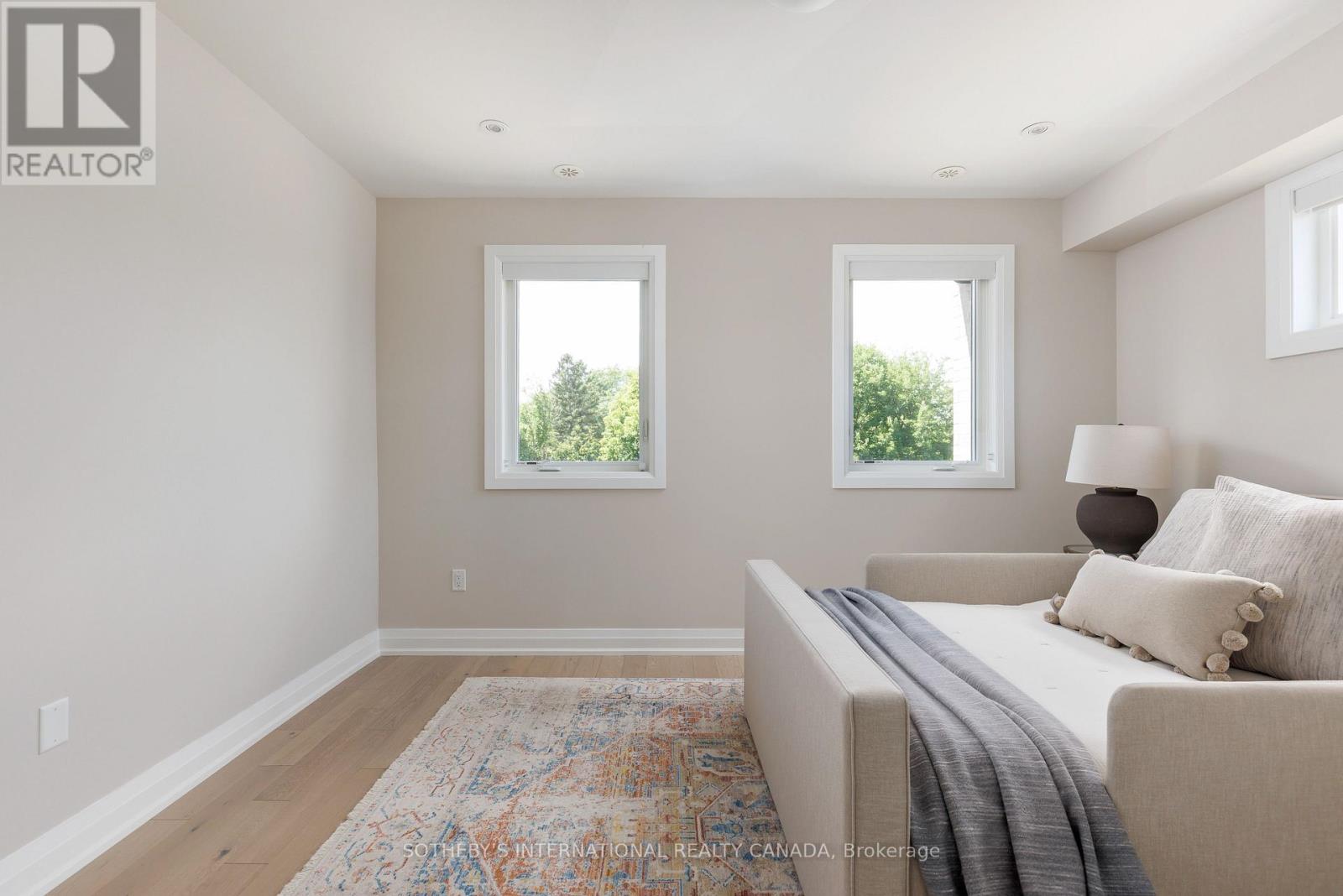 1130c Islington Avenue, Toronto, Ontario  M8Z 4S4 - Photo 21 - W13764526
