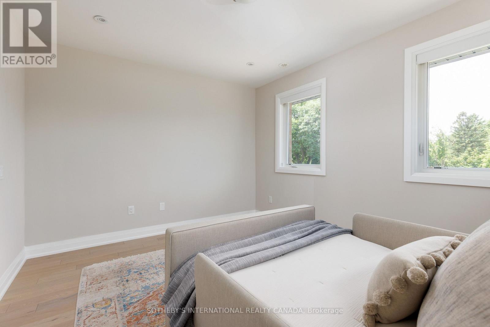 1130c Islington Avenue, Toronto, Ontario  M8Z 4S4 - Photo 23 - W13764526