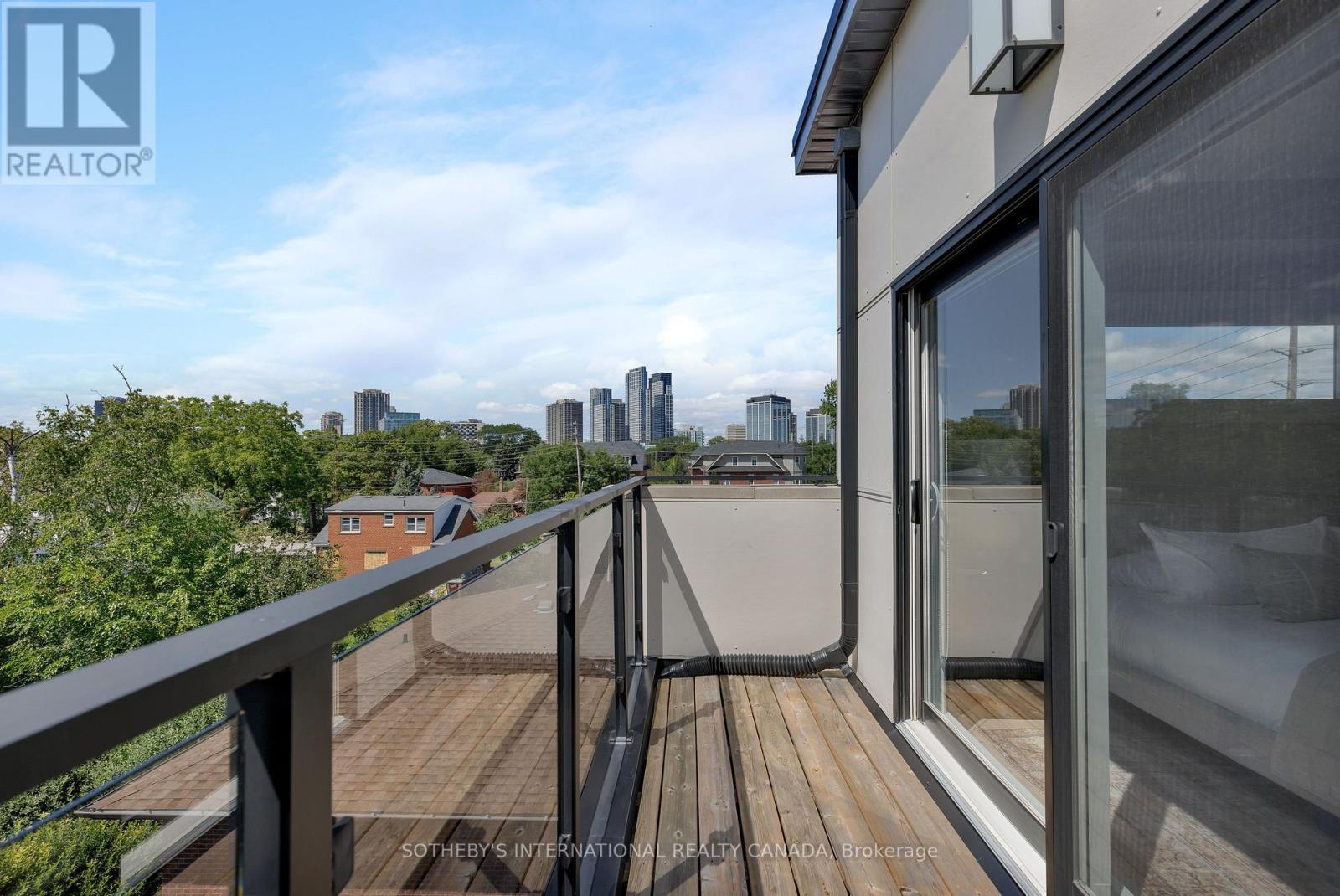 1130c Islington Avenue, Toronto, Ontario  M8Z 4S4 - Photo 42 - W13764526