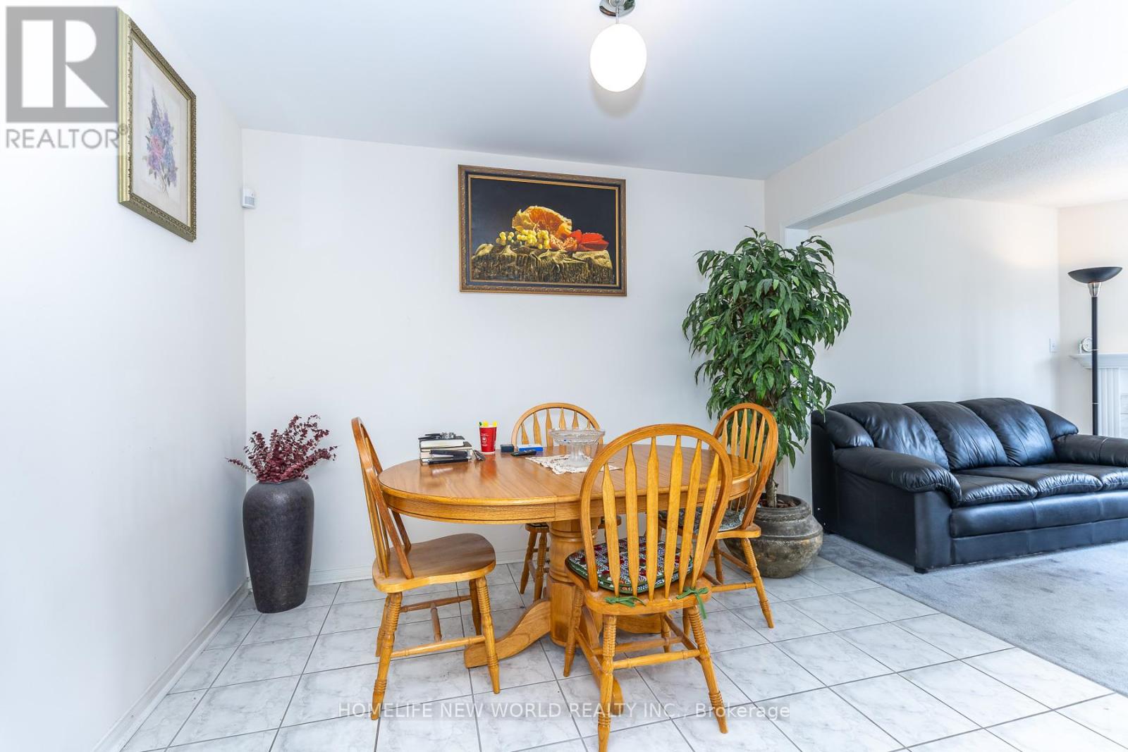 12 Touchstone Drive, Toronto, Ontario  M6M 5L2 - Photo 19 - W13764600