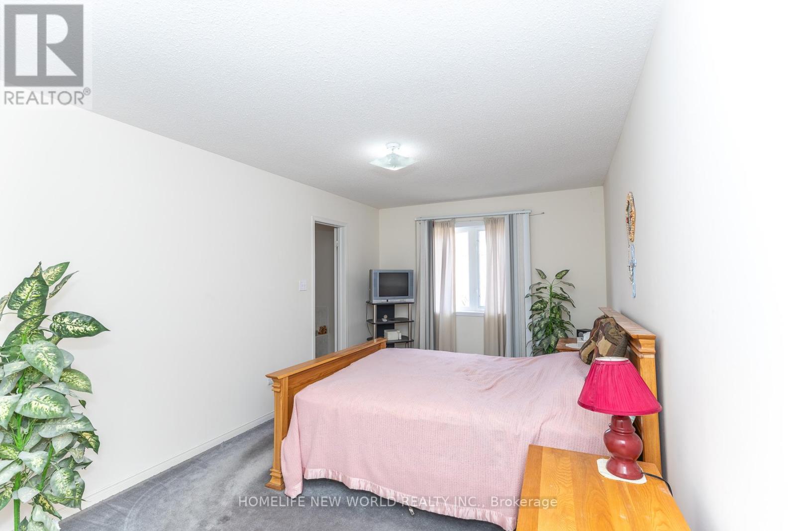 12 Touchstone Drive, Toronto, Ontario  M6M 5L2 - Photo 27 - W13764600