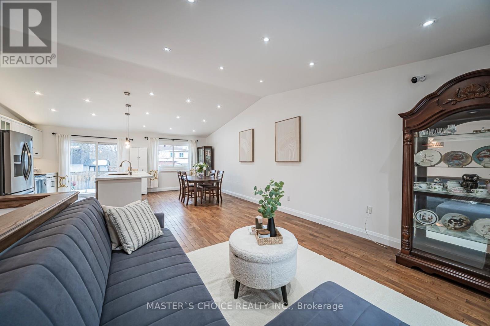 3294 Rhonda Valley Drive, Mississauga, Ontario  L5A 3E9 - Photo 10 - W13764638