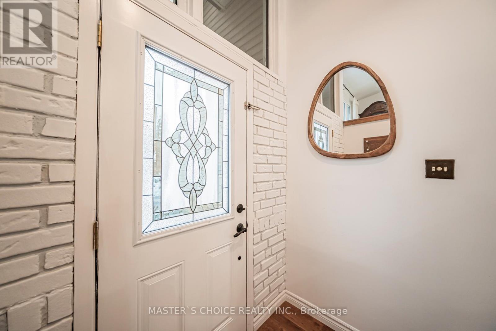 3294 Rhonda Valley Drive, Mississauga, Ontario  L5A 3E9 - Photo 4 - W13764638