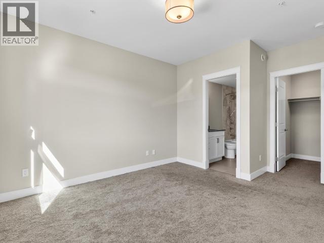 105-38 WATERFRONT PLACE photo 26