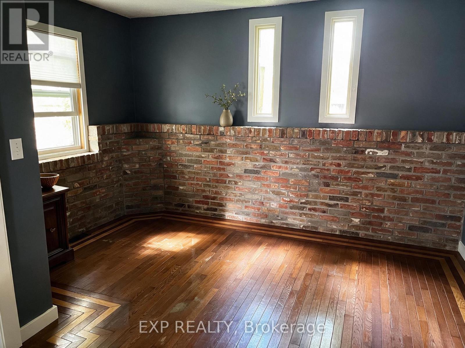 155 North Street, Southwest Middlesex, Ontario  N0L 1M0 - Photo 9 - X13760334