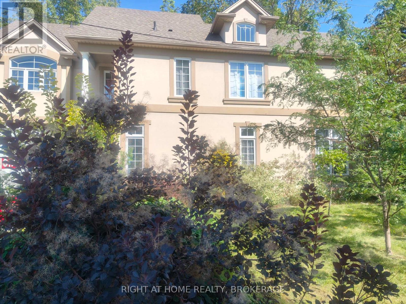 22 URSULA AVENUE, St. Catharines, Ontario
