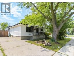 1903 ELLROSE AVENUE, Windsor, Ontario