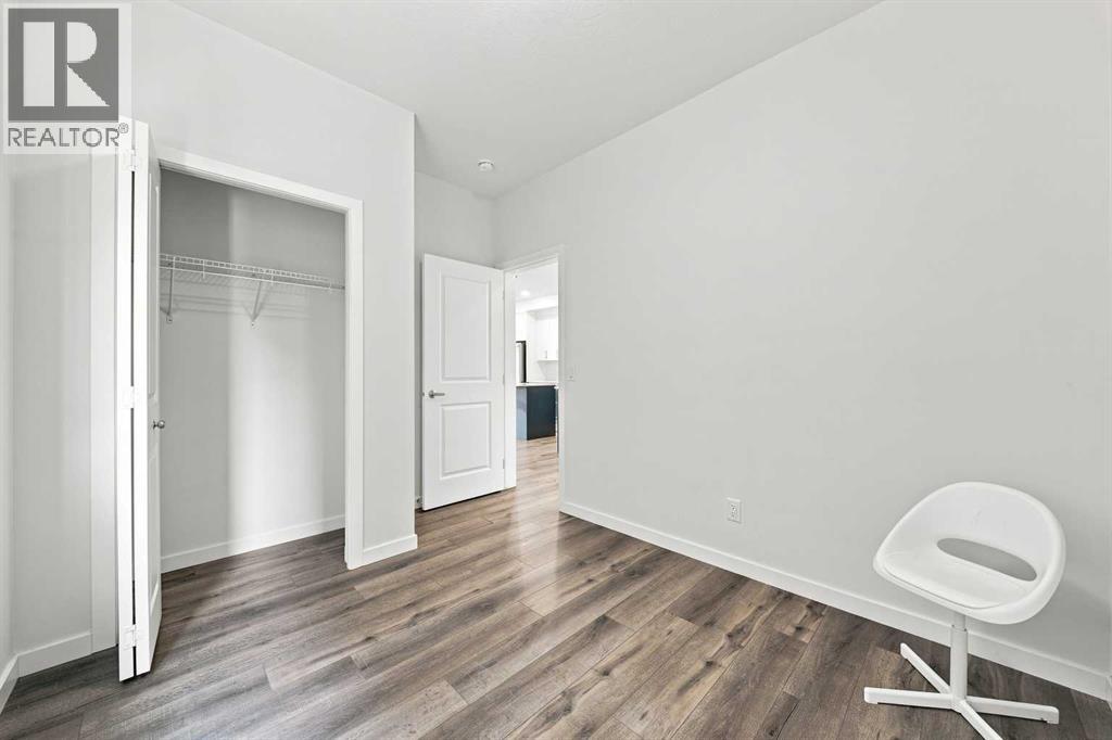 223 Savanna Way NE, Calgary, Alberta  T3J 0Z9 - Photo 4 - A2340344