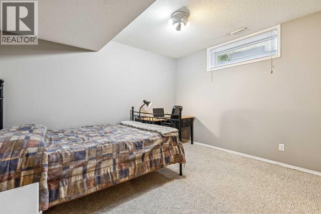 40 Country Hills Bay NW, Calgary, Alberta  T3K 4Y6 - Photo 40 - A2343591