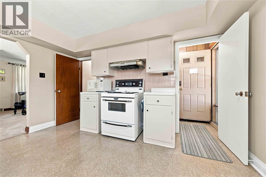 721 William Avenue, Sarnia, Ontario  N7T 7C7 - Photo 15 - 26021942