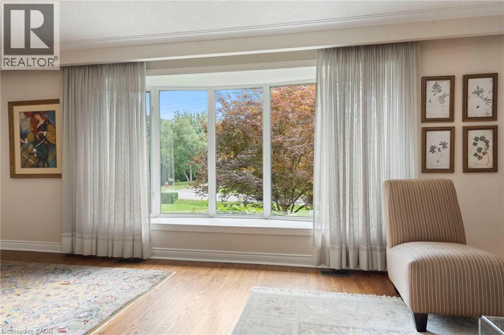 1529 Wembury Road, Mississauga, Ontario  L5J 2L8 - Photo 10 - 40861033