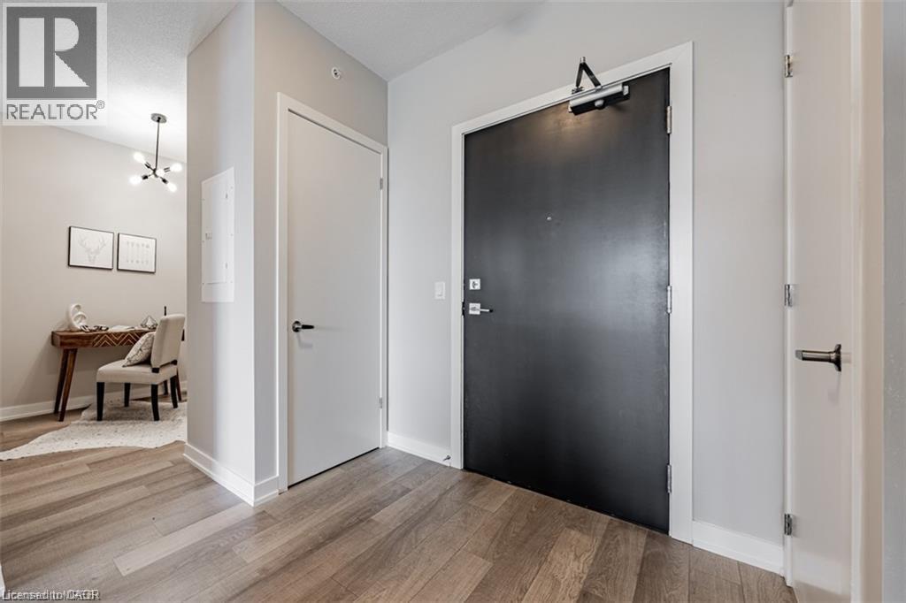 5240 Dundas Street Unit# B416, Burlington, Ontario  L7L 0J6 - Photo 2 - 40861600