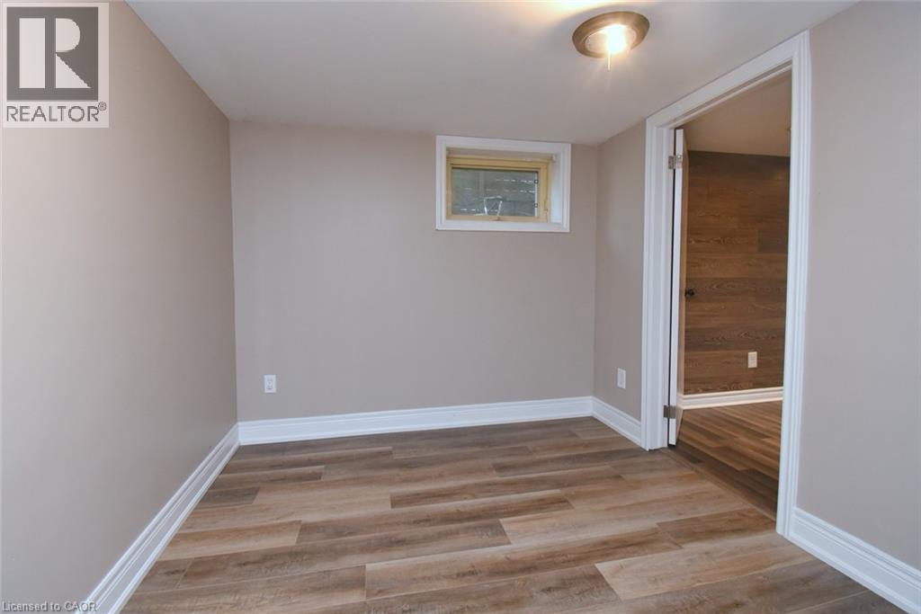 945 Glen View Avenue, Burlington, Ontario  L7T 3Y7 - Photo 18 - 40861904