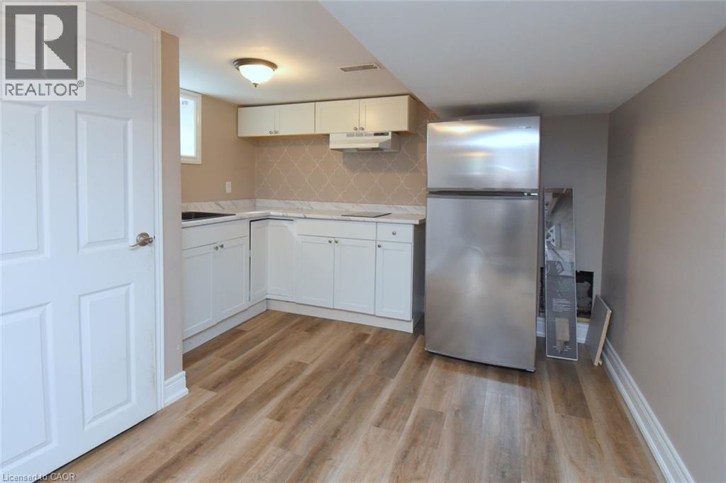 945 Glen View Avenue, Burlington, Ontario  L7T 3Y7 - Photo 16 - 40861904