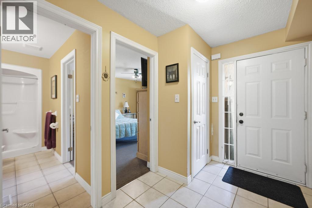 47 Dynasty Avenue, Stoney Creek, Ontario  L8G 4Z5 - Photo 3 - 40862046