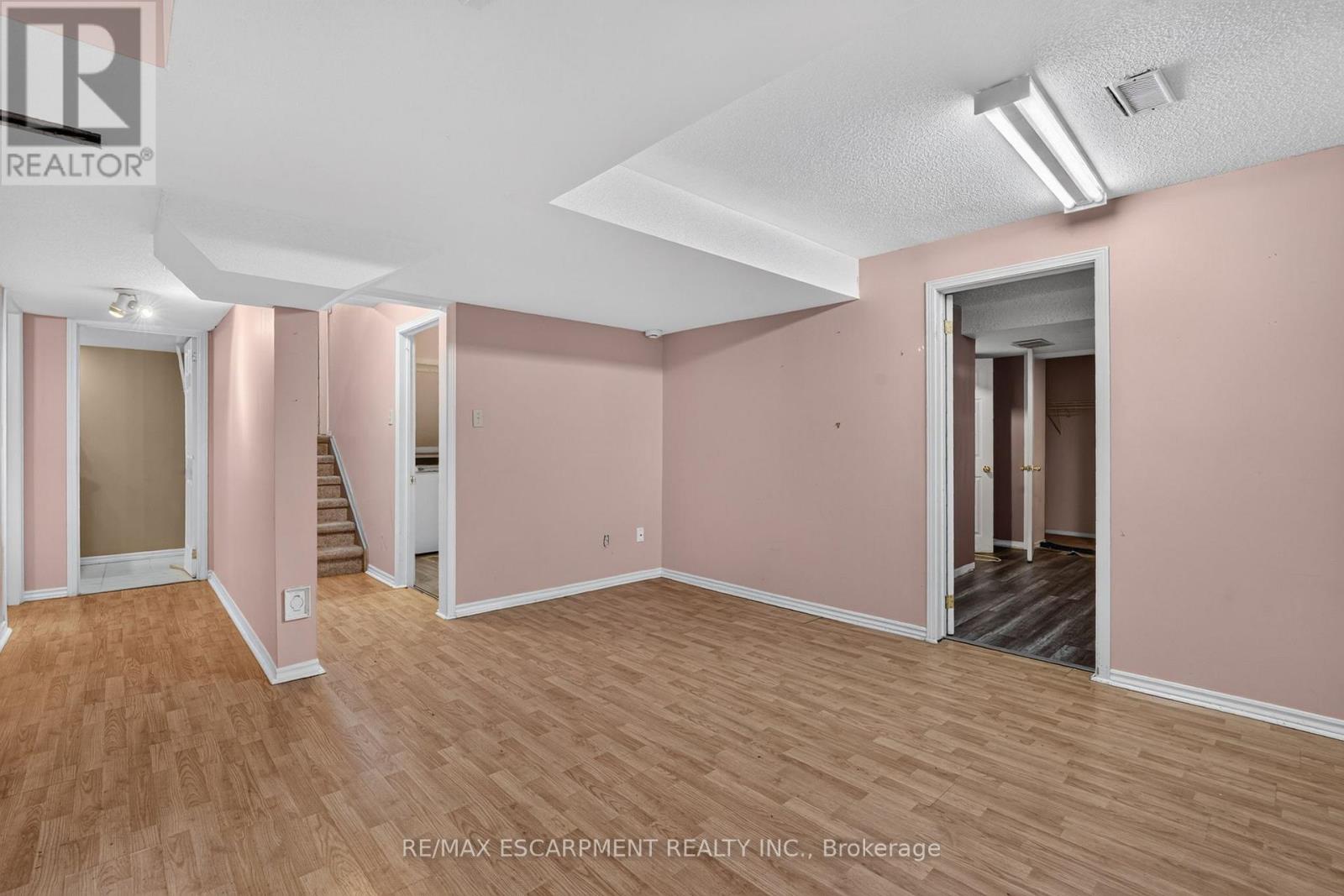1501 Upper Sherman Avenue, Hamilton, Ontario  L8W 0B9 - Photo 29 - X13763558