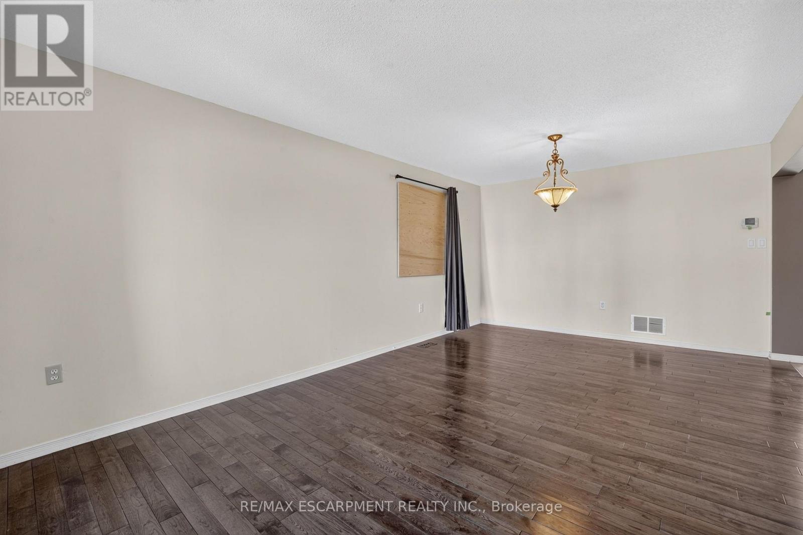 1501 Upper Sherman Avenue, Hamilton, Ontario  L8W 0B9 - Photo 8 - X13763558