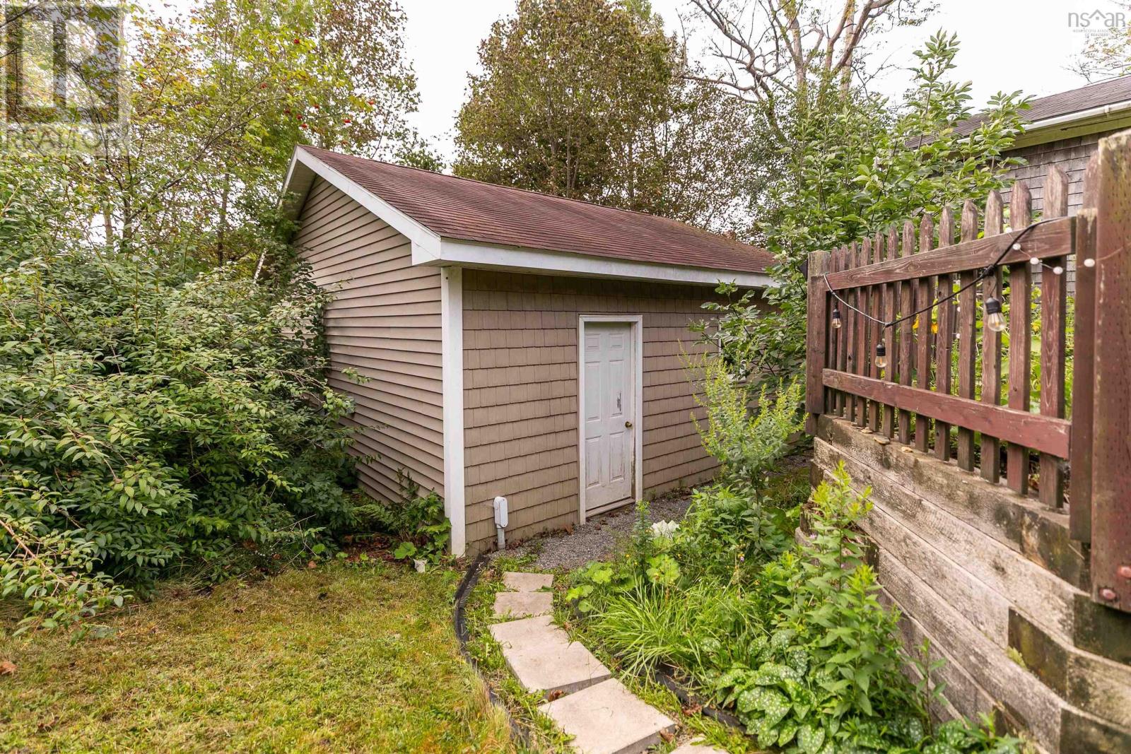 18 Dahlia Street, Dartmouth, Nova Scotia  B3A 2R9 - Photo 42 - 202622844