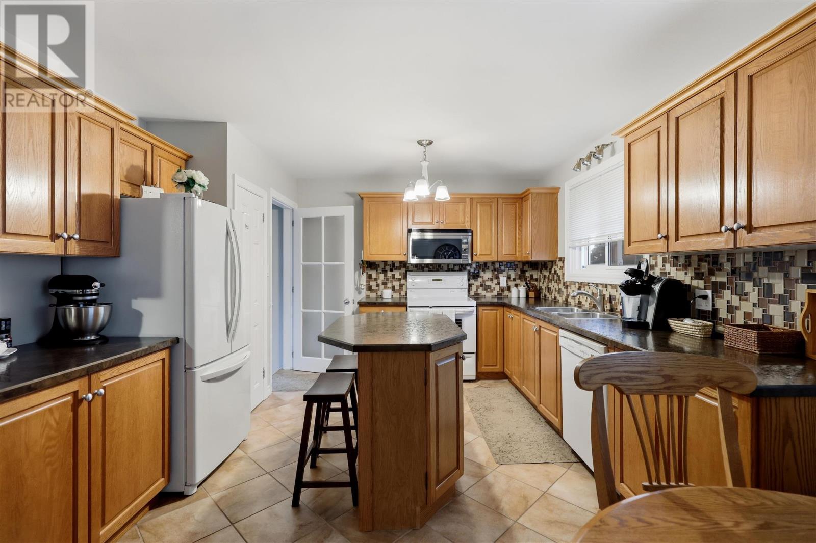 214 Reid St, Sault Ste. Marie, Ontario  P6B 4T9 - Photo 11 - SM262455