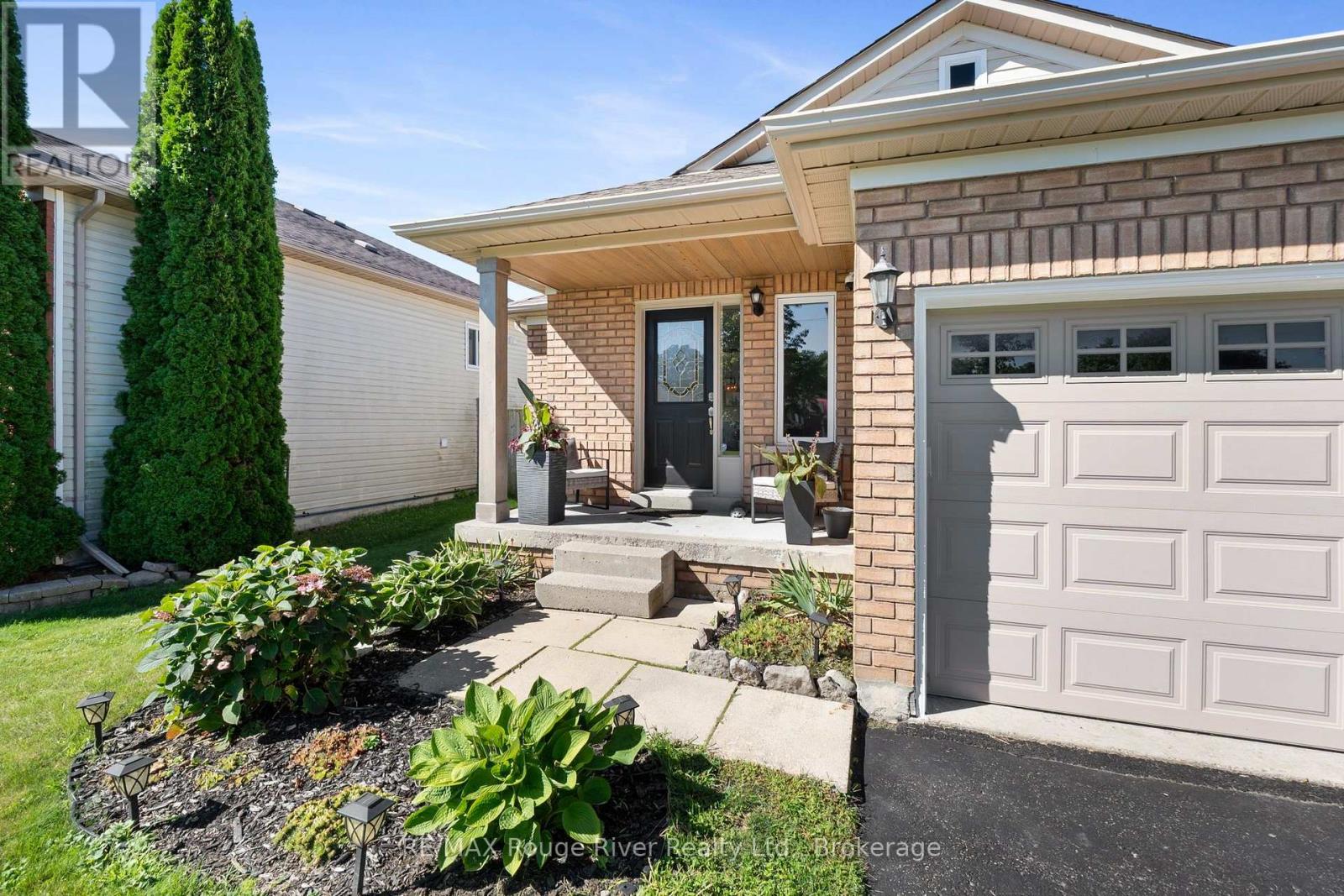 44 Rapley Boulevard, Port Hope, Ontario  L1A 4J9 - Photo 3 - X13753868