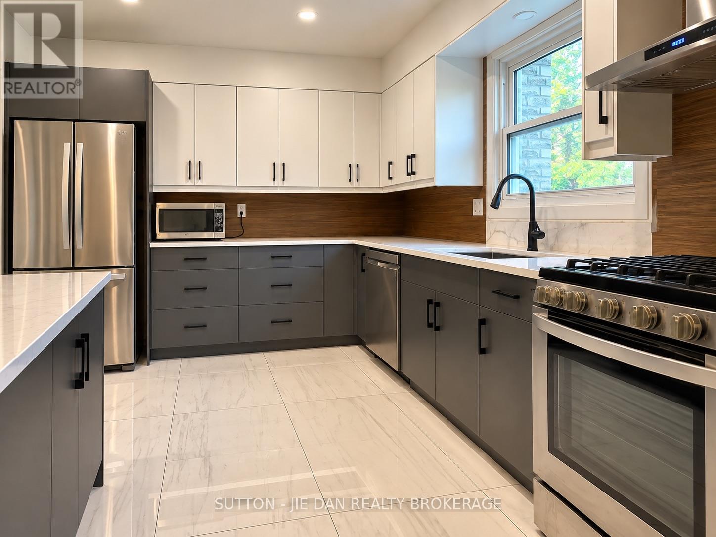 1027 Flintlock Court, London North, Ontario  N6H 4M3 - Photo 10 - X13570368
