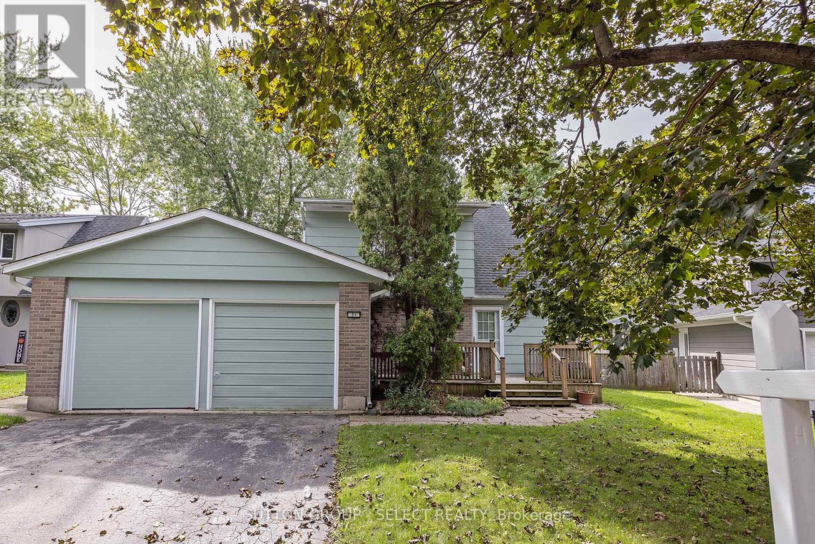 31 YEW TREE GARDENS, London North, Ontario