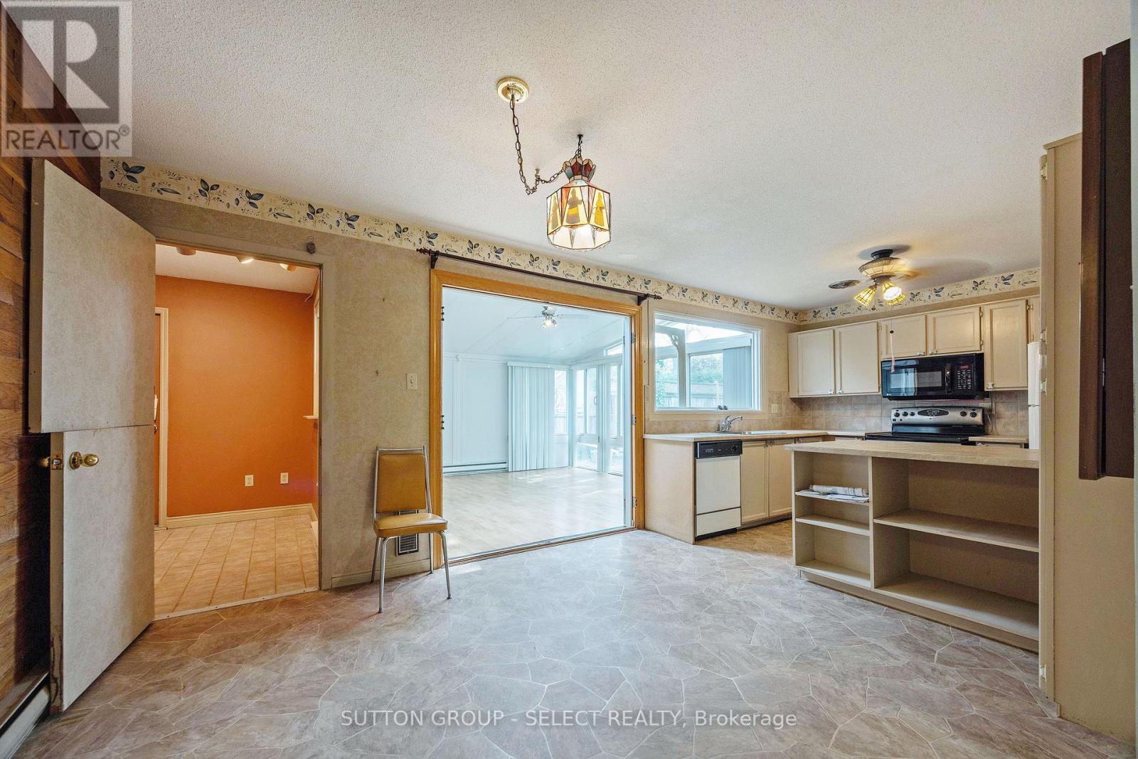 31 Yew Tree Gardens, London North, Ontario  N6G 2S9 - Photo 10 - X13764760