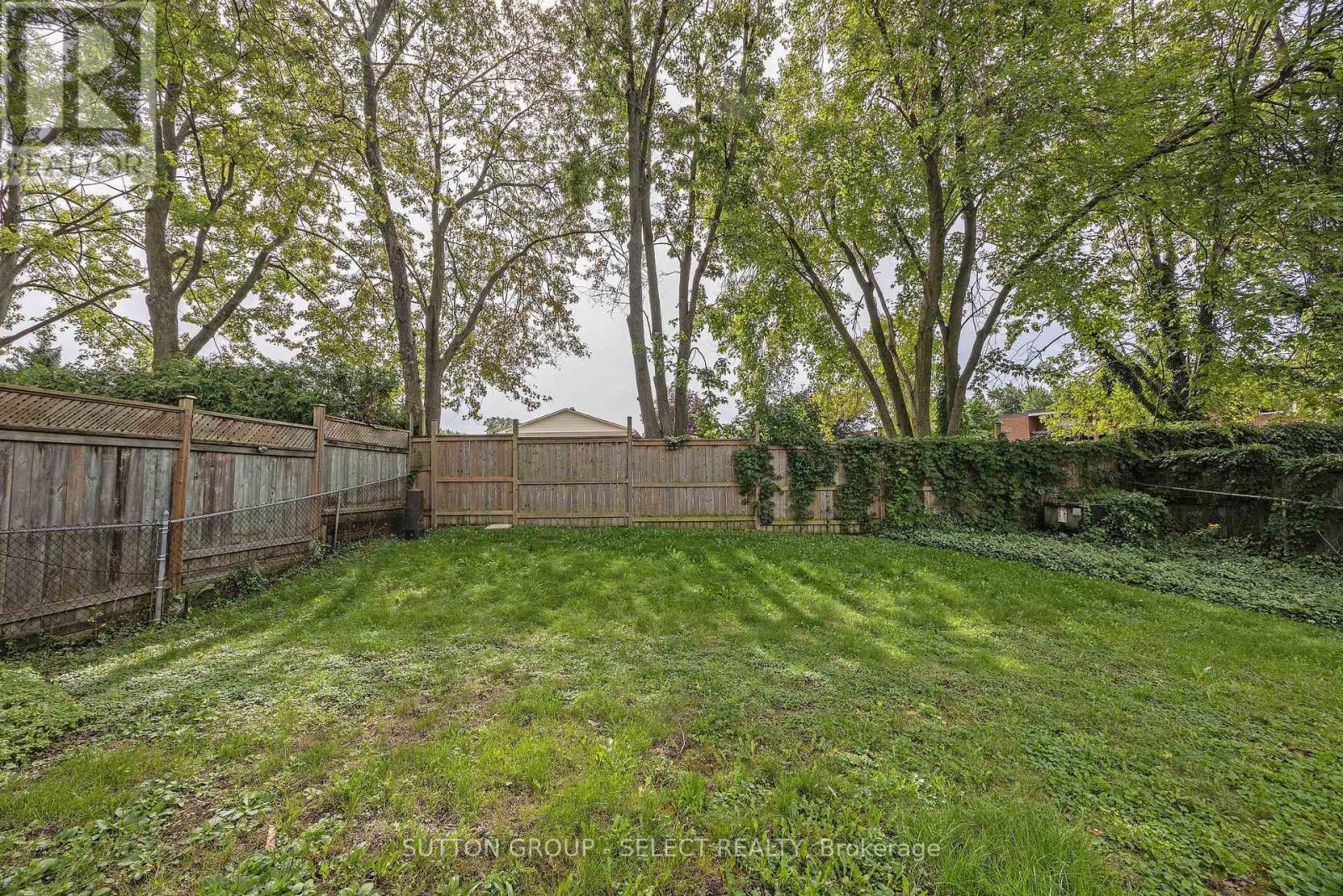 31 Yew Tree Gardens, London North, Ontario  N6G 2S9 - Photo 31 - X13764760