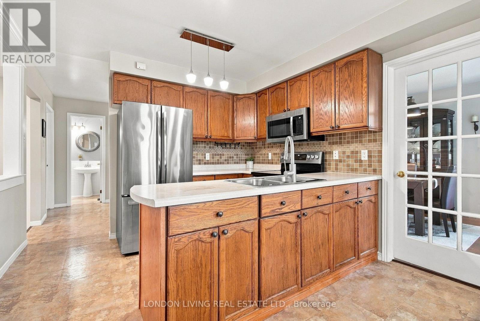 704 Homeview Road, London South, Ontario  N6C 5N2 - Photo 14 - X13764794