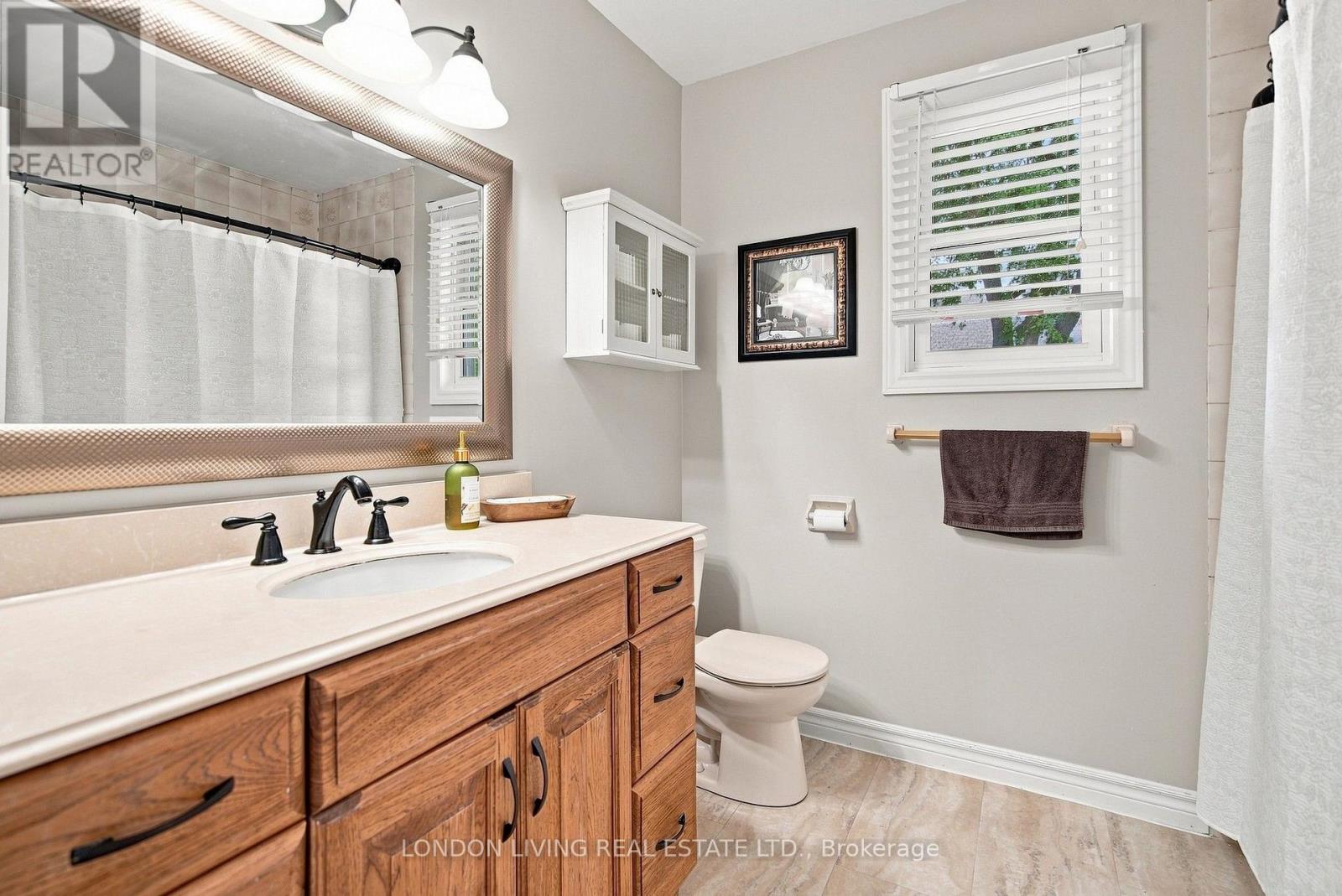 704 Homeview Road, London South, Ontario  N6C 5N2 - Photo 25 - X13764794