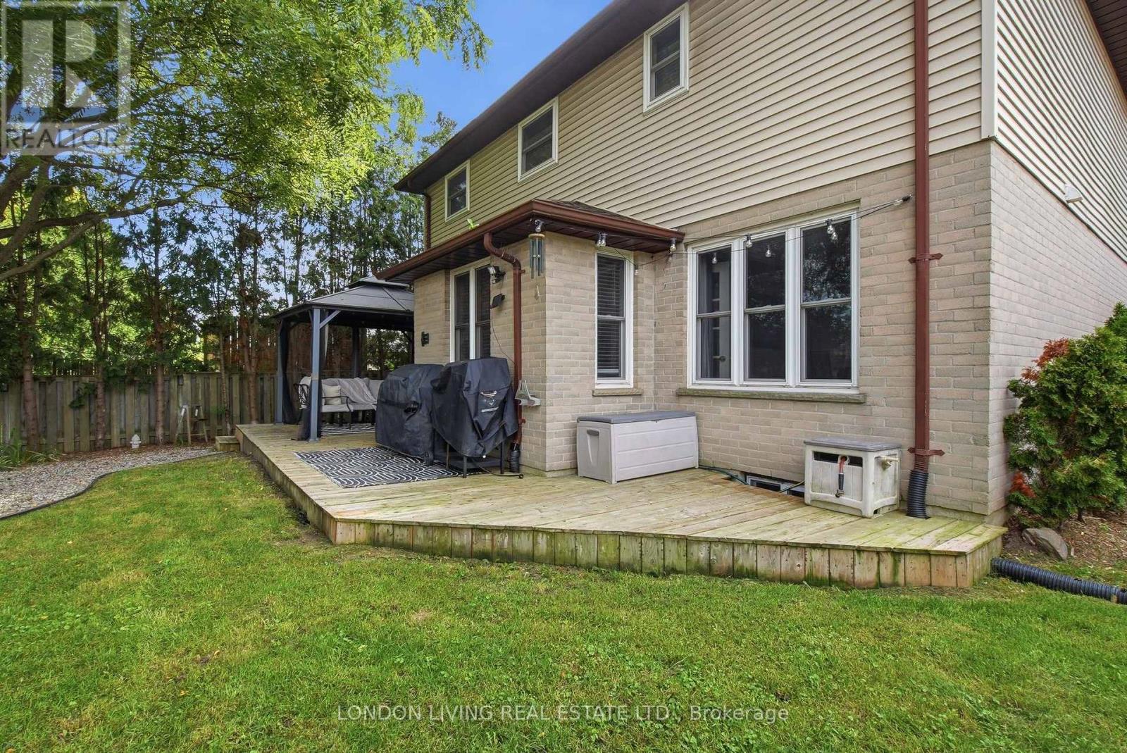 704 Homeview Road, London South, Ontario  N6C 5N2 - Photo 43 - X13764794