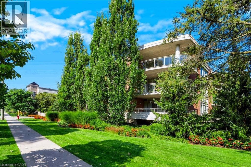 125 Wilson Street W Unit# 301, Ancaster, Ontario  L9G 1N4 - Photo 2 - 40860972