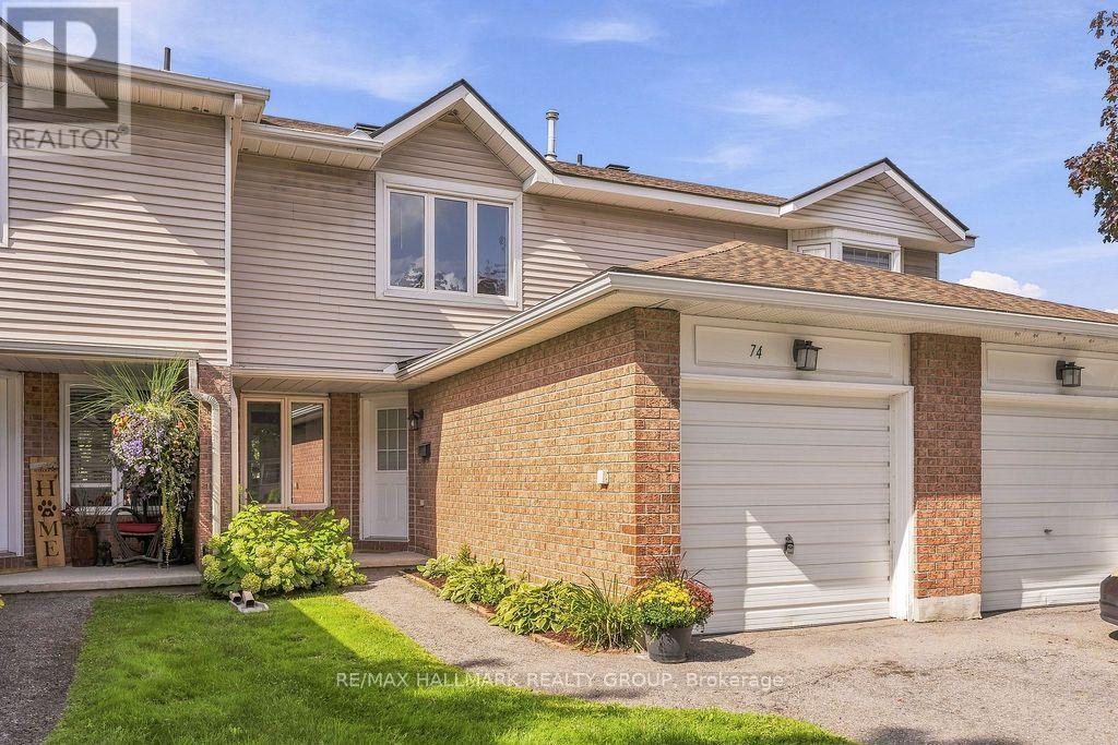 64 - 74 WELSH PRIVATE, Ottawa, Ontario