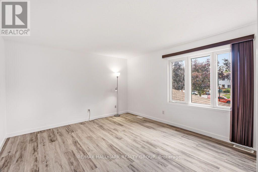 64 - 74 Welsh Private, Ottawa, Ontario  K1G 4Y1 - Photo 17 - X13764682