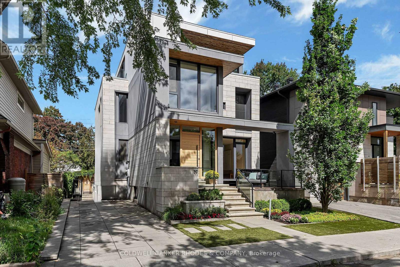 39 Merritt Avenue, Ottawa, Ontario  K1S 0J5 - Photo 1 - X13764724