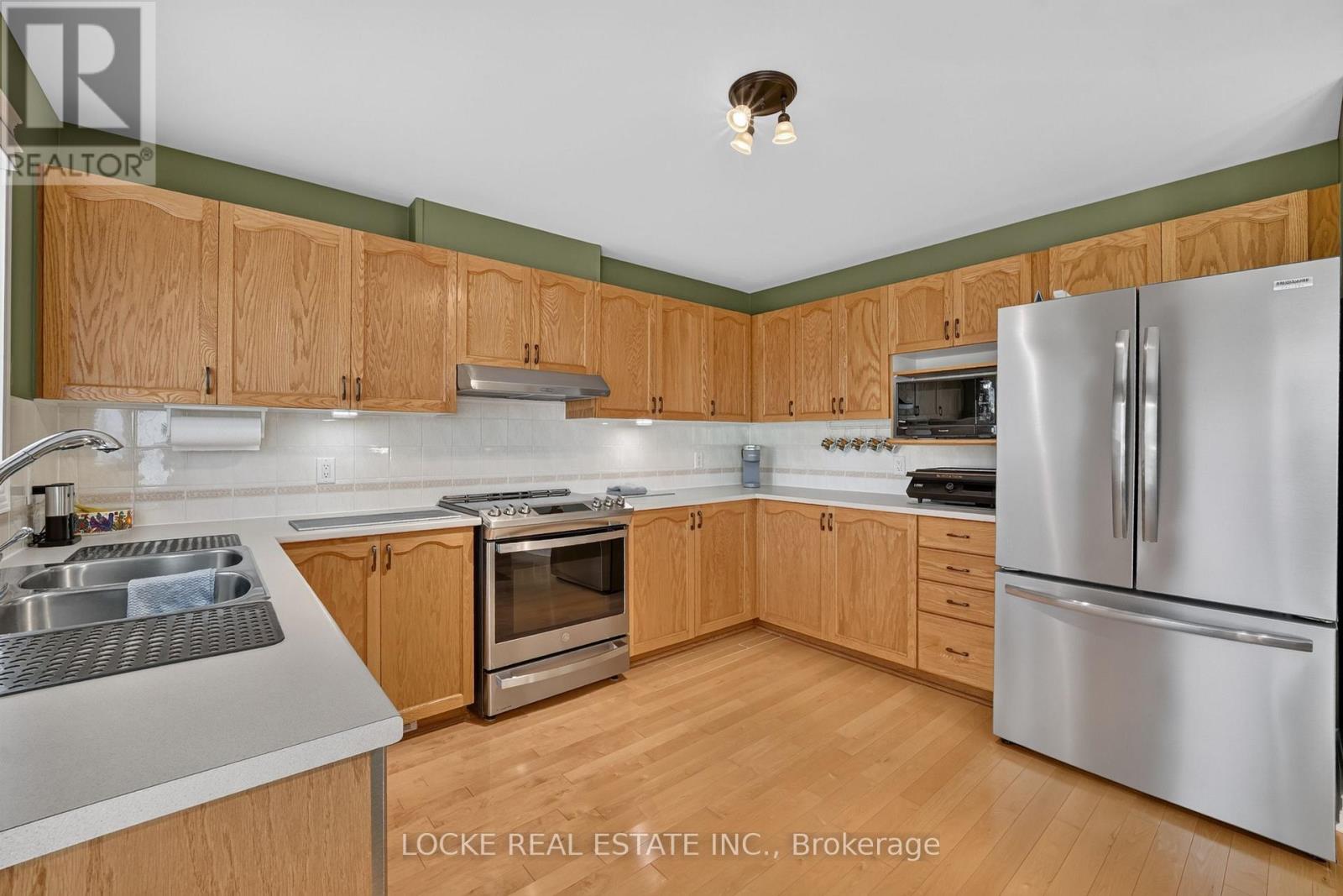 5934 Gladewoods Place, Ottawa, Ontario  K1W 1G5 - Photo 10 - X13764764