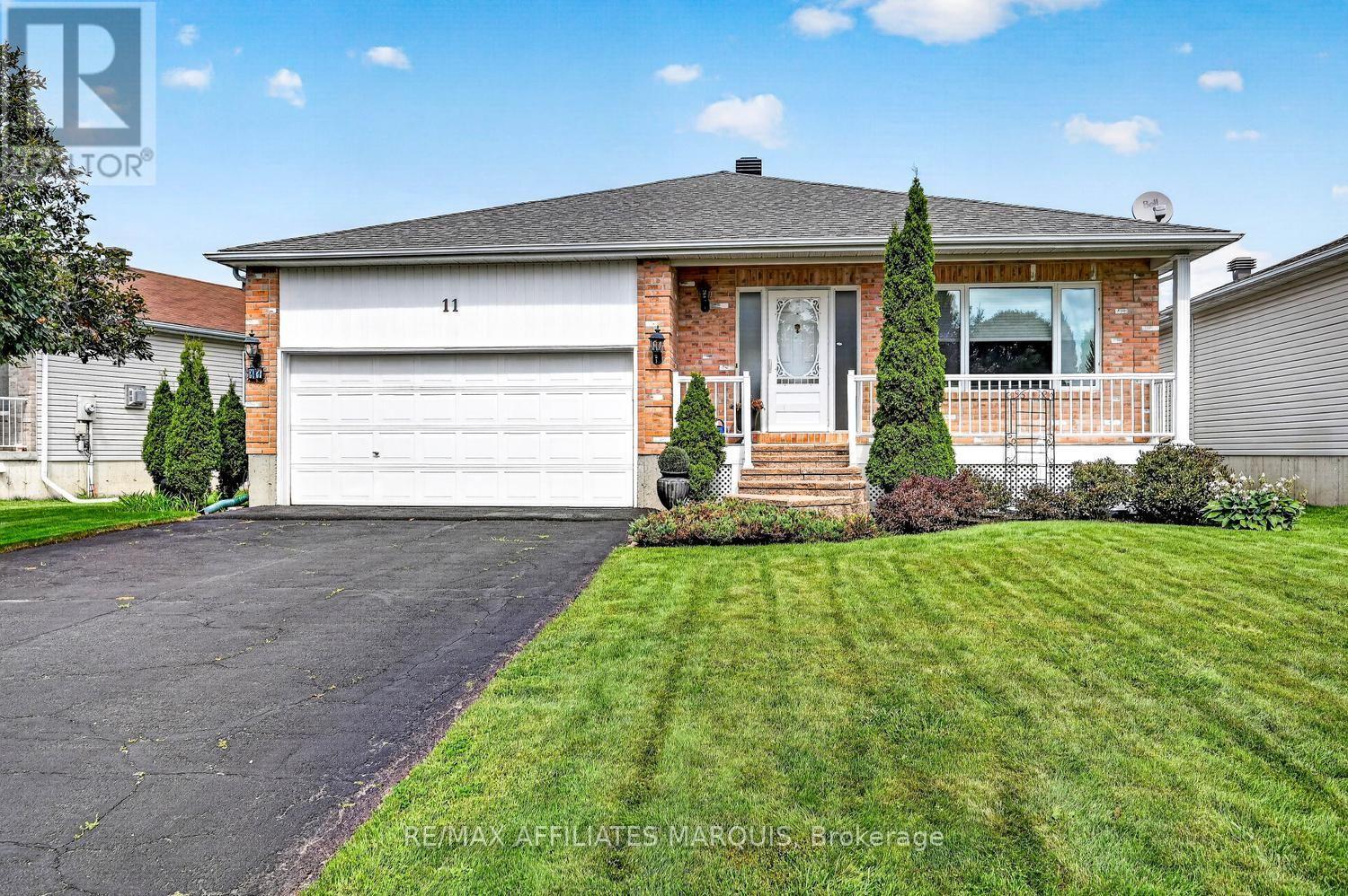 11 Decaria Boulevard, Perth, Ontario  K7H 3P6 - Photo 3 - X13764780