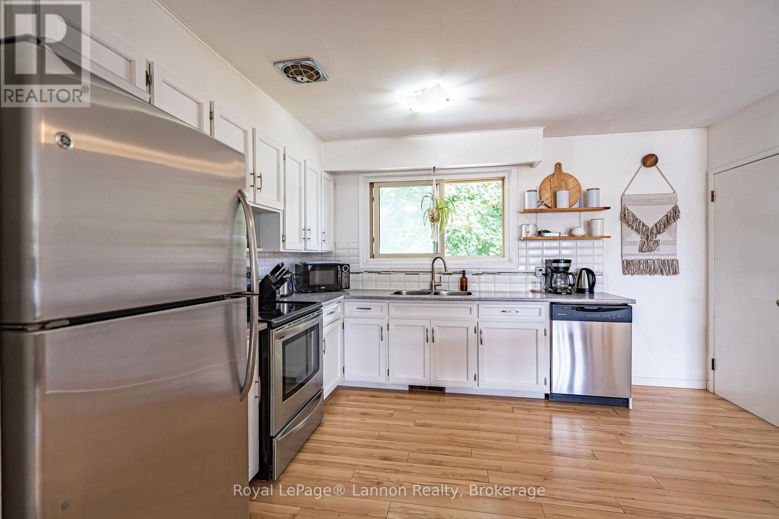 431 Churchill Drive W, Thunder Bay, Ontario  P7C 1V8 - Photo 7 - X13764850