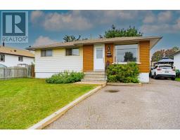 431 CHURCHILL DRIVE W, Thunder Bay, Ontario