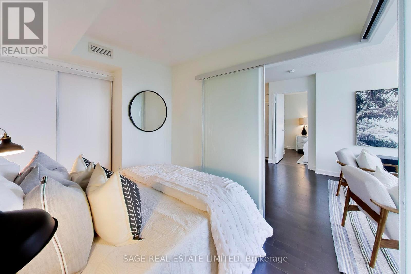 2205 - 25 Capreol Court, Toronto, Ontario  M5V 3Z7 - Photo 23 - C13764744