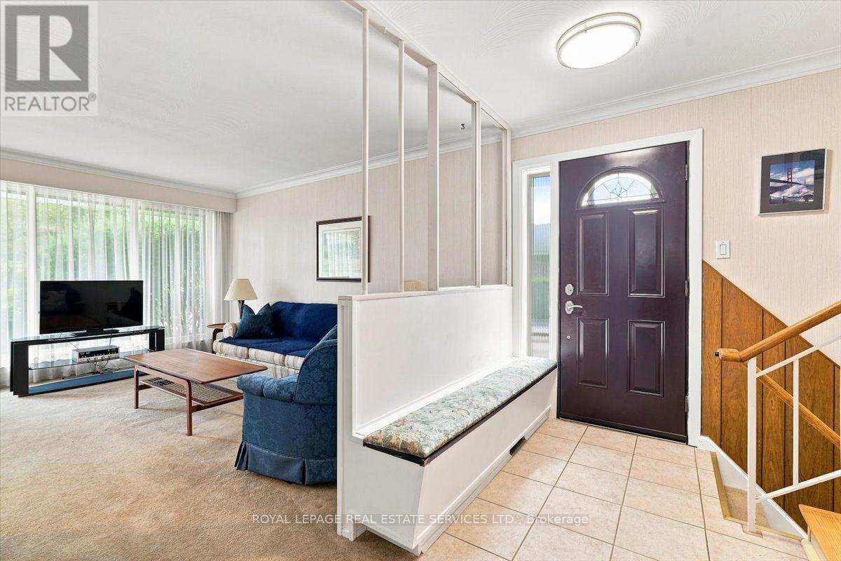 142 Cass Avenue, Toronto, Ontario  M1T 2B6 - Photo 4 - E13764858