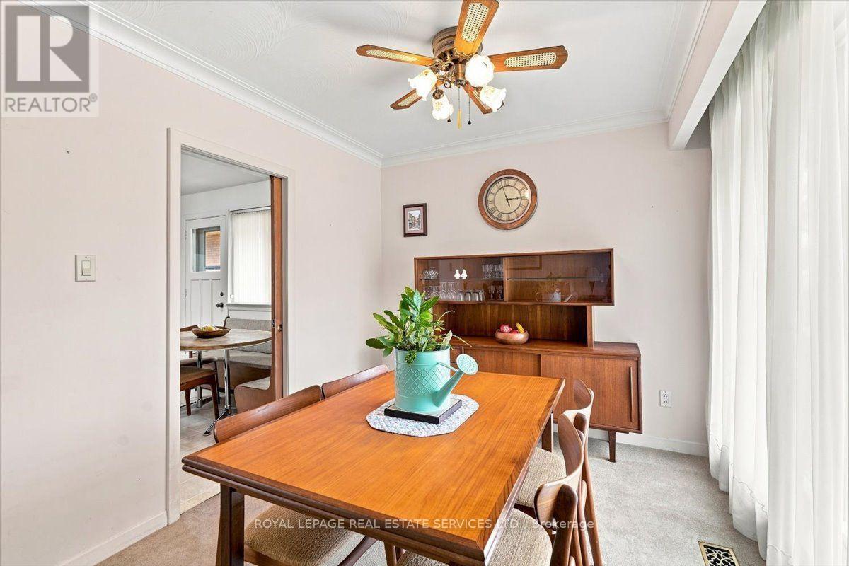 142 Cass Avenue, Toronto, Ontario  M1T 2B6 - Photo 9 - E13764858