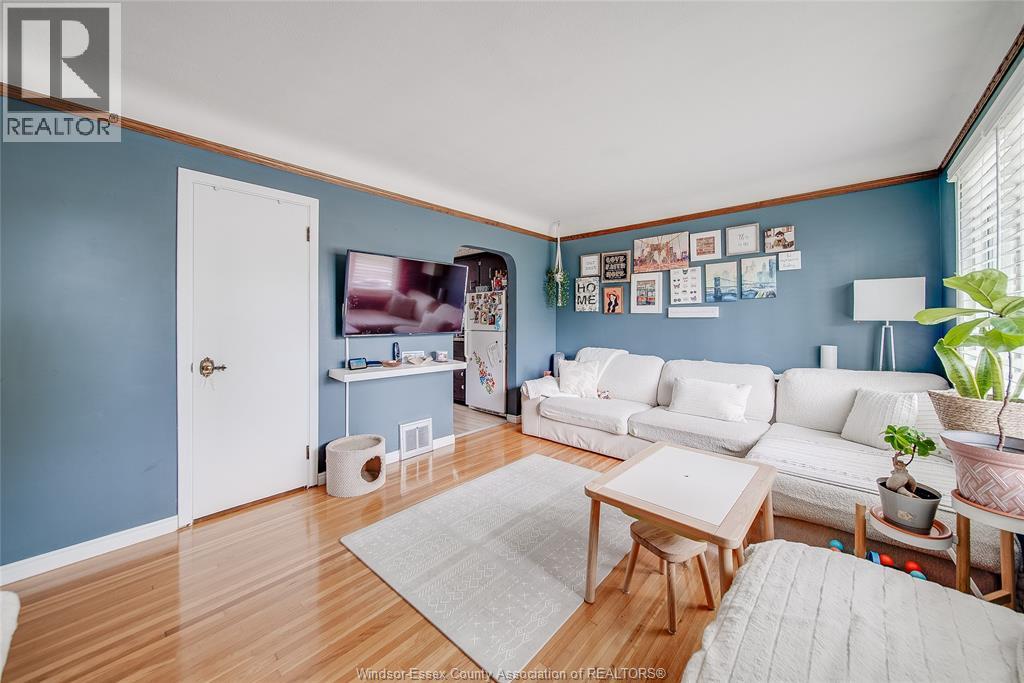 1215 Chappell Unit# Upper, Windsor, Ontario  N9C 3C8 - Photo 4 - 26022116