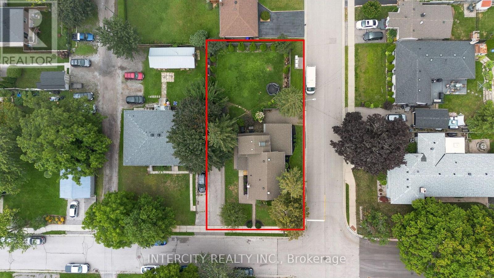 98 Essa Street, Bradford West Gwillimbury (Bradford), Ontario  L3Z 1P4 - Photo 33 - N13764666