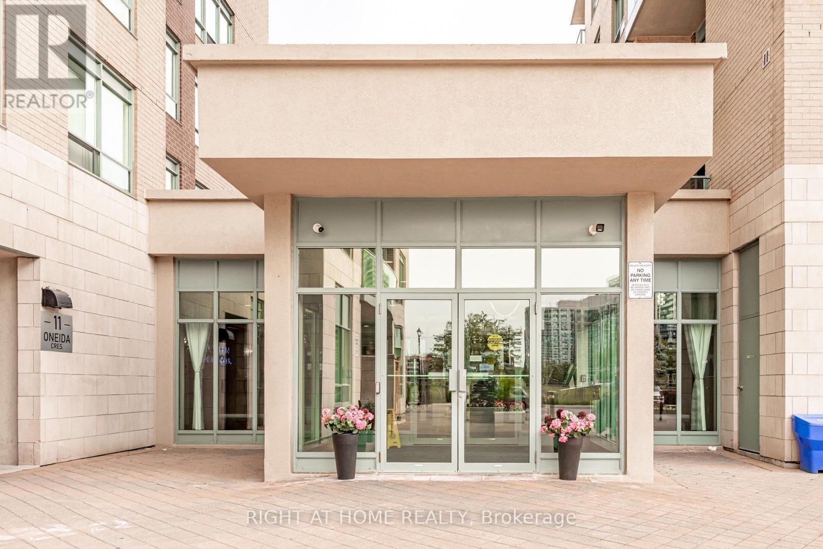 1010 - 23 ONEIDA CRESCENT, richmond hill (langstaff), Ontario